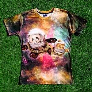 Panda & Kitten Cat Galaxy Astronaut Space All-Over Dual-Sided Med Shirt NWT